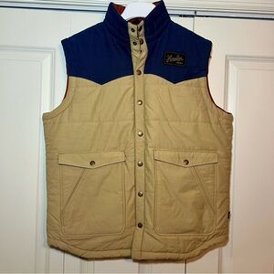 Howler Brother’s men’s Rounder Vest. Size medium.